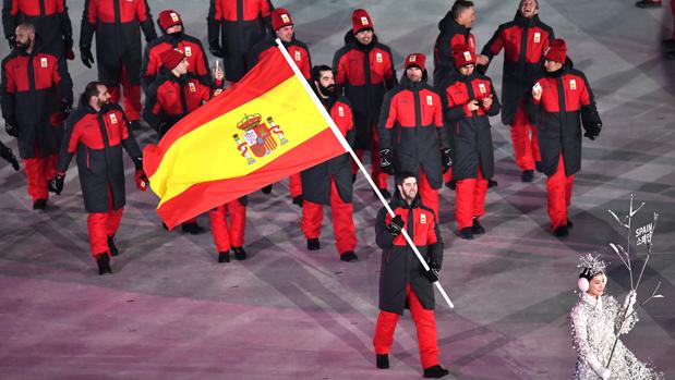 Lucas Eguibar, un abanderado feliz el día de su 24º cumpleaños