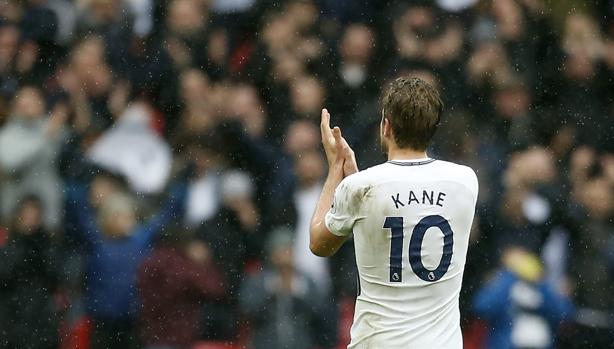 Harry Kane le da la victoria al Tottenham en el derbi del norte de Londres