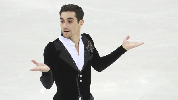 Javier Fernández, segundo tras un ejercicio corto liderado por el japonés Yuzuru Hanyu