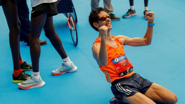 El Zurich Maratón Sevilla 2018: Javier Guerra analiza la carrera tras su enorme actuación deportiva