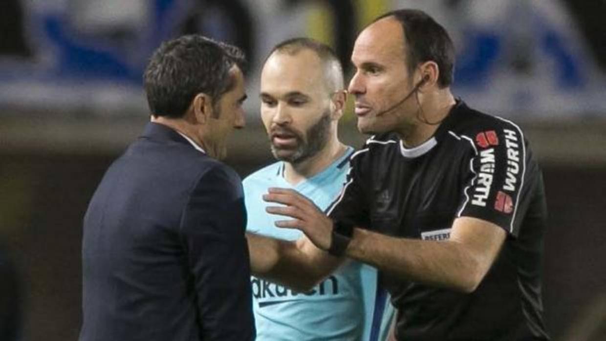 Valverde se queja a Mateu por su arbitraje en Las Palmas