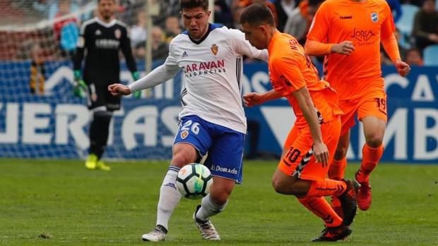 El Zaragoza logra su quinta victoria consecutiva frente al Lorca