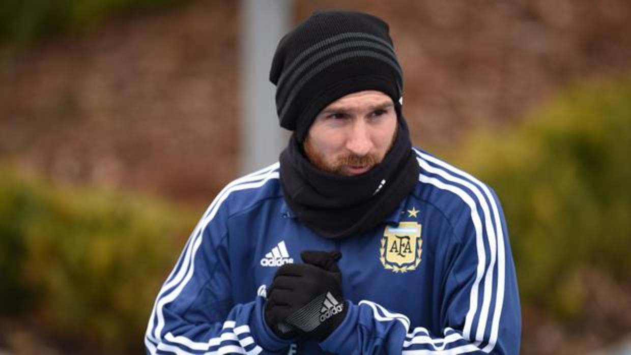 Messi, baja ante Italia, espera estar listo para medirse a España