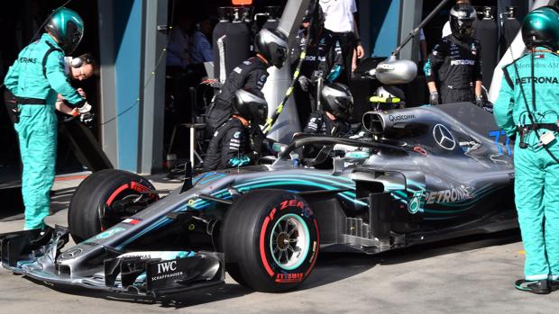 Mercedes se pica con Damon Hill