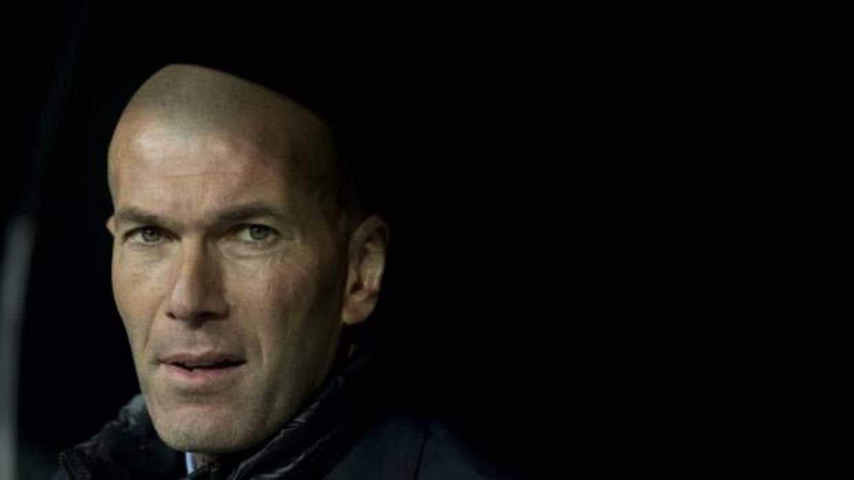 Así evitó Zidane el «chivatazo» de la alineación