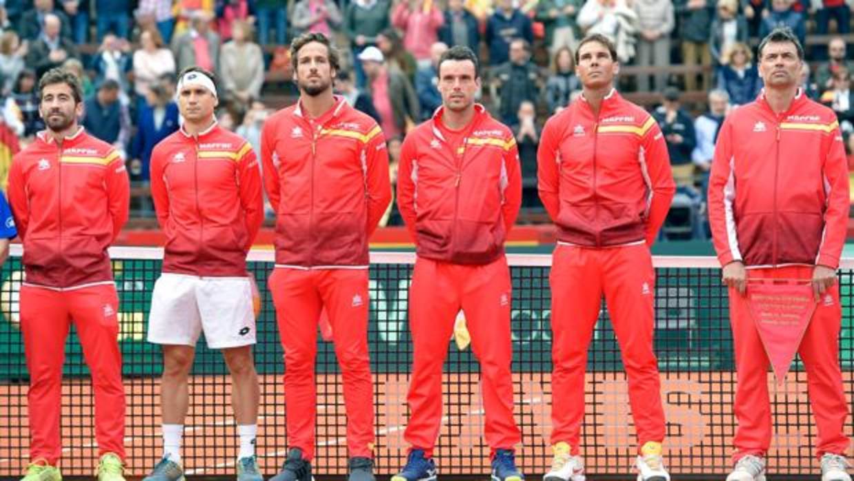 El equipo español de Copa Davis, al completo