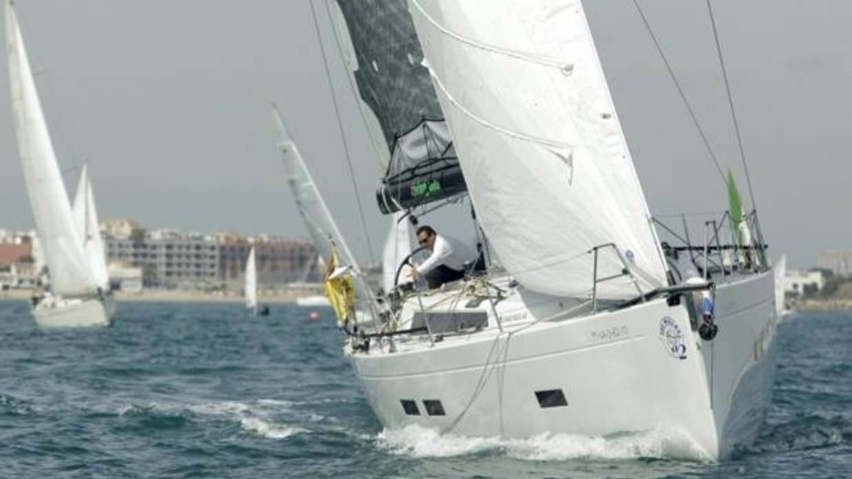 El Real Club Náutico de Valencia celebra este domingo la 5ª Regata en Solitario