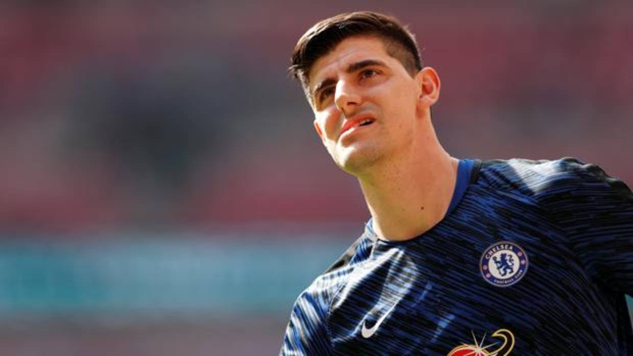 Thibaut Courtois, durante un entrenamiento prepartido del Chelsea