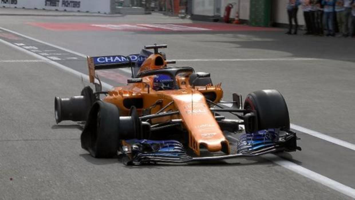 Agonía de Fernando Alonso a dos ruedas