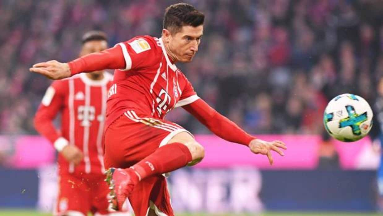 Un gran Stuttgart sorprende al Bayern en el Allianz