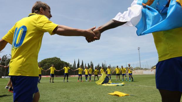 Cádiz CF B-CD Teruel (Previa) A dos pasos del bronce