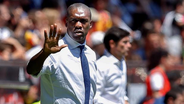 Seedorf no dirigirá al Deportivo en Segunda