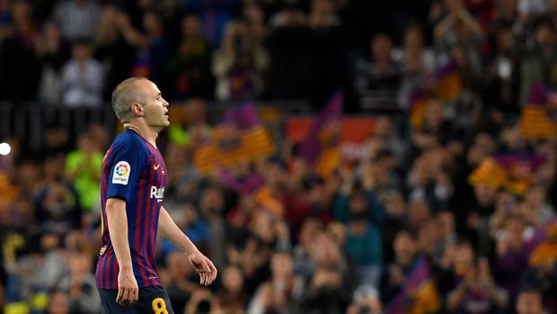 Iniesta pone rumbo a Japón para ser presentado por el Vissel Kobe