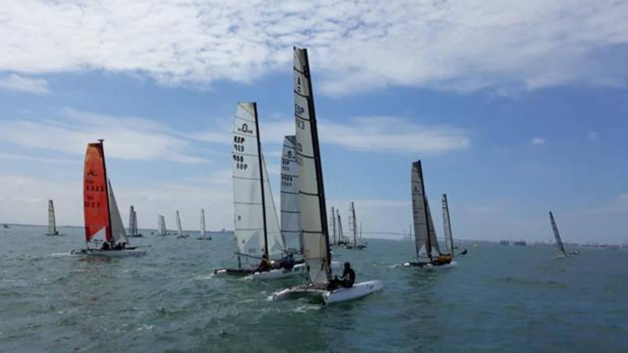 Santiago Nieto y Martín-Prat y Patrón, campeones de Andalucía de Catamarán