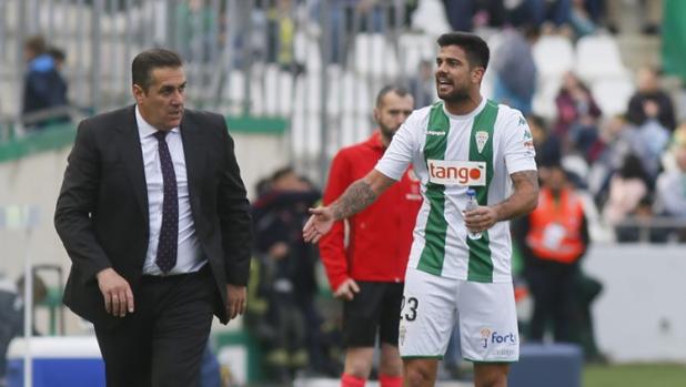 El Córdoba se gana la permanencia en Segunda