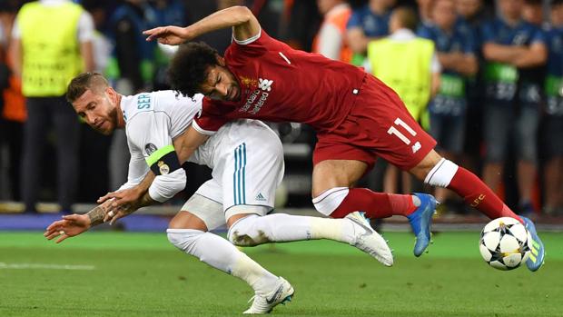 Sergio Ramos: «Salah se podría haber infiltrado y seguir jugando»