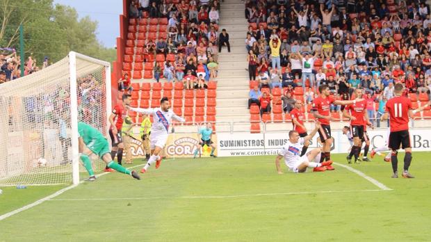 El Extremadura sorprende al Mirandés y se mete en la final del playoff de ascenso a Segunda división