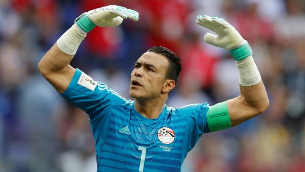 La histórica parada de Essam El-Hadary, el futbolista más longevo de un Mundial