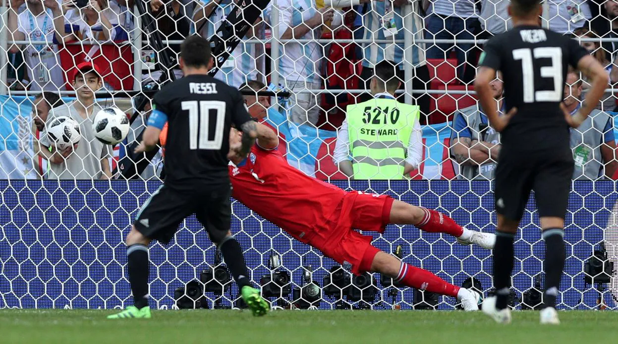 El curioso destino de Halldorsson, el héroe islandés que paró el penalti a Messi