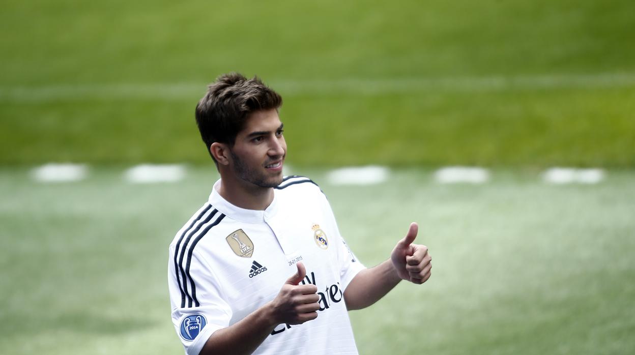 Lucas Silva en su presentación como nuevo jugador del Real Madrid en el año 2015
