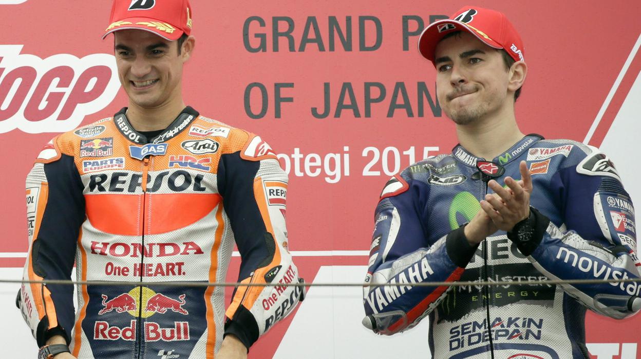 Lorenzo, en un podio junto a Pedrosa