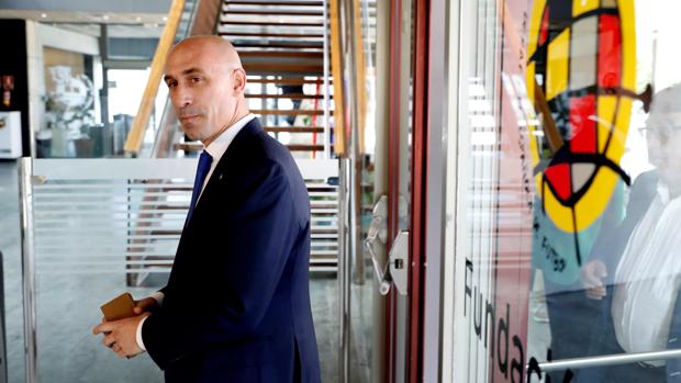 El proyecto de Rubiales y la RFEF para relanzar y fortalecer la Segunda B