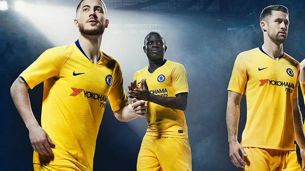Hazard, de la equipación del Chelsea la 2018-2019