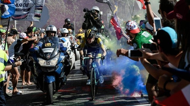 Algo huele mal en el Tour de Francia