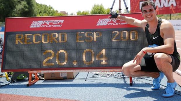 Bruno Hortelano rompe el récord de España de 200