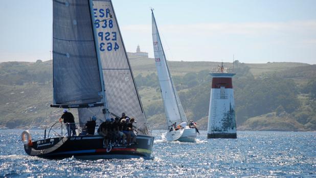 «Pairo 8», «El Niño», «Balea Dous» y «Oliver II», primeros líderes de la Regata de Aguete