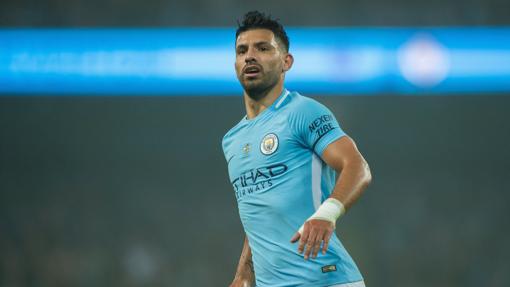 Agüero en un encuentro con el manchester City