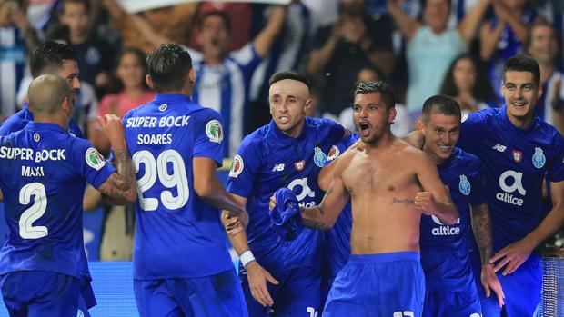 El Oporto de Iker Casillas gana la Supercopa de Portugal