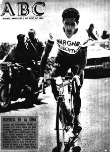 Bahamontes siempre se ha jactado de ganar todas las clasificaciones del gran premio de la montaña que disputó. Fue el primer español en llevarse ese jersey distintivo en el Tour, en 1954. Diez años después, en 1964, ABC llevaba a su portada otra de sus victorias.