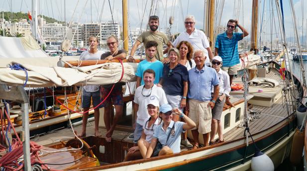 Barcos históricos que son escuelas flotantes