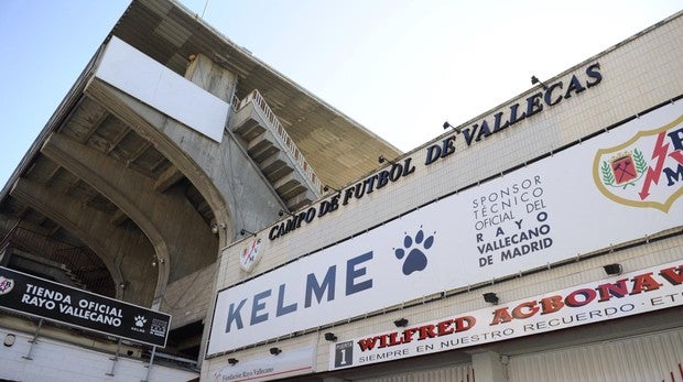 El Estadio de Vallecas, cerrado hasta mediados de octubre como máximo