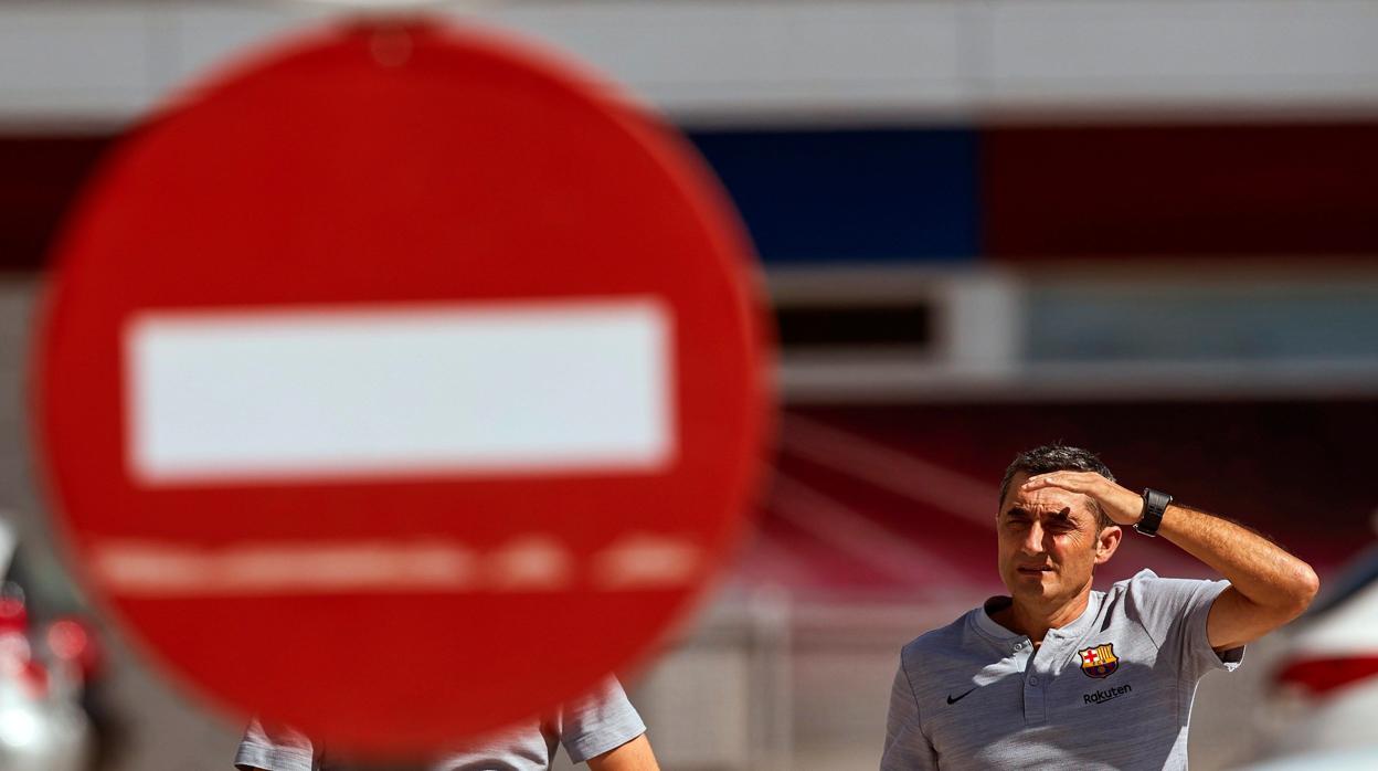 Ernwesto Valverde, en la Ciudad Deportiva del Barcelona