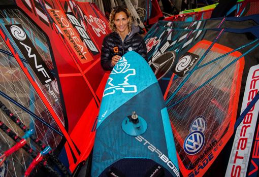 Iballa Ruano logra su quinto título mundial consecutivo de windsurf