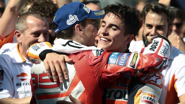 Márquez y Lorenzo no terminan de sellar la paz