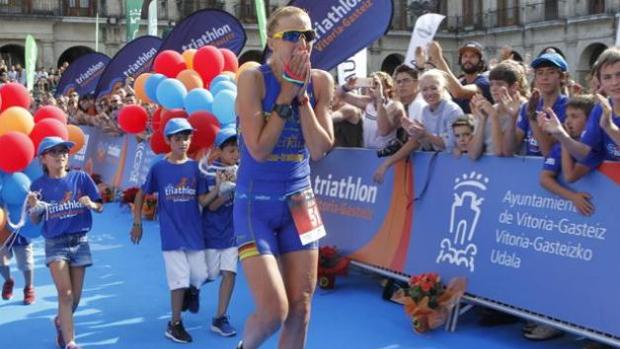 Muere la triatleta Julia Mai a los 38 años