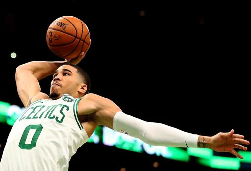 Tatum, estrella de los Celtics