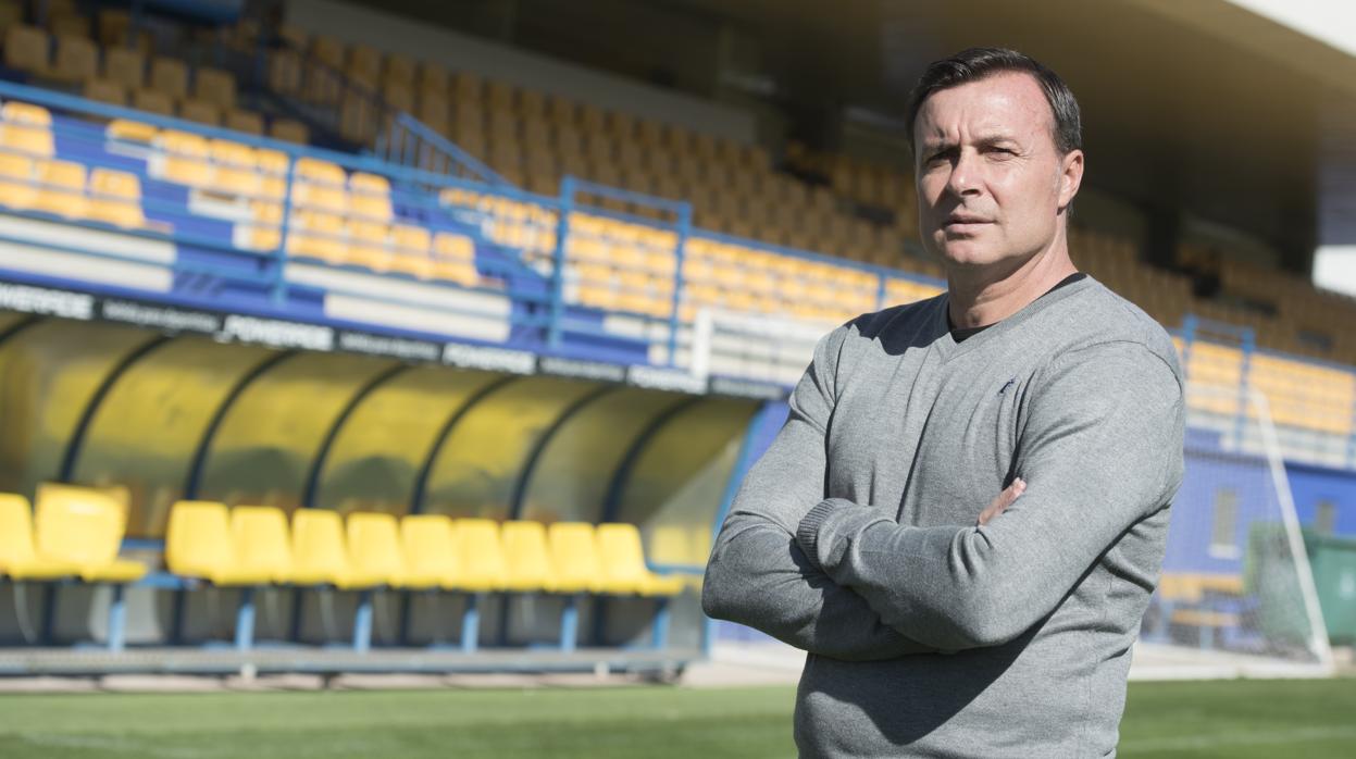 Cristóbal Parralo, entrenador de la AD Alcorcón