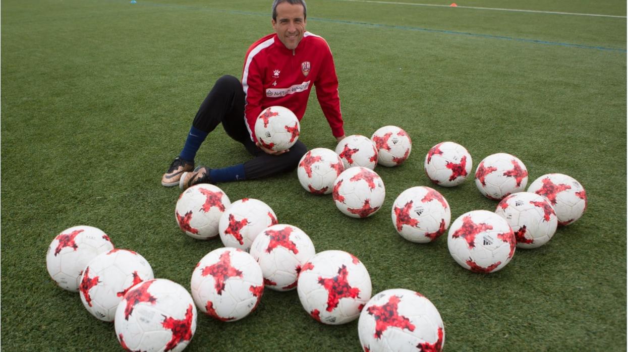 César Caneda, defensa del Logroñés