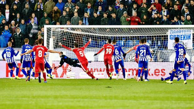 Eric Montes da aire al Girona en el tiempo añadido