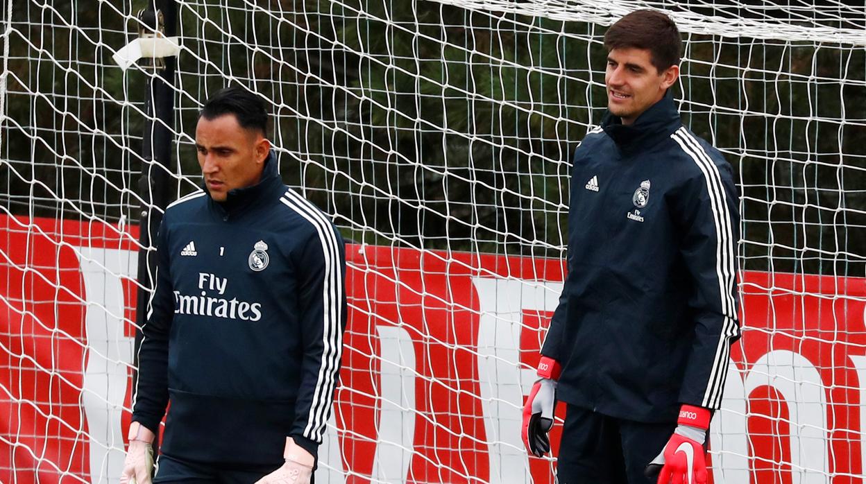 Courtois sale perdiendo en la comparativa con Keylor