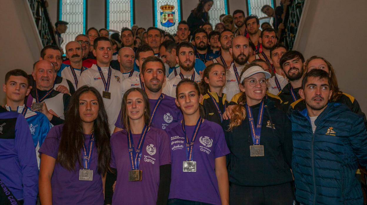 El Real Club de Regatas de Alicante campeón de España cadete masculino y absoluto femenino