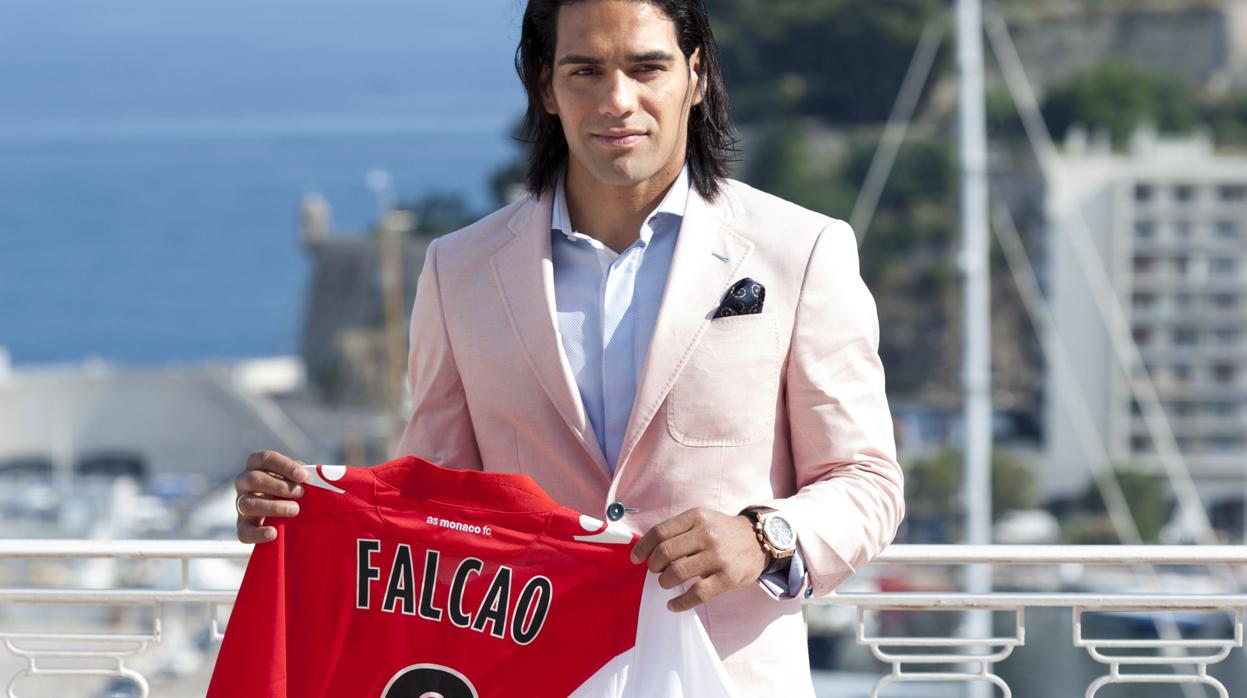 Presentación de Radamel Falcao como jugador del Mónaco