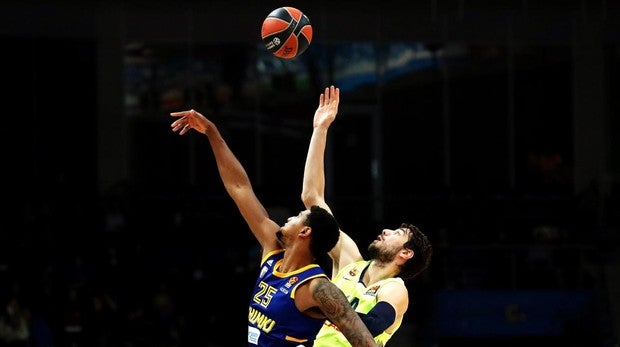 El Barcelona se impone en casa del Khimki