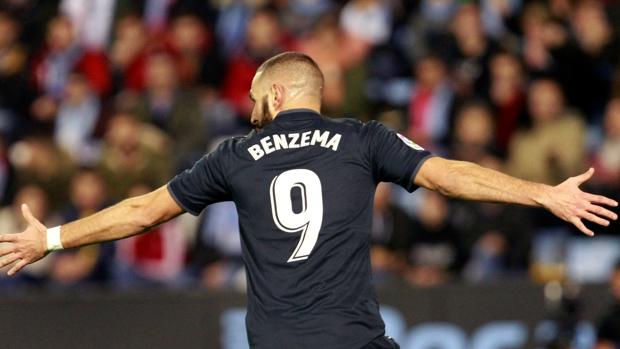 Benzema se pone el traje de Cristiano