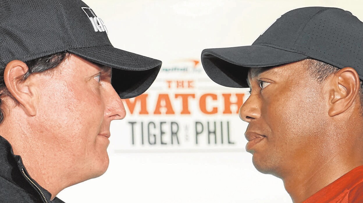 Phil y Tiger llevaron su duelo de Shadow Creek al estilo boxístico