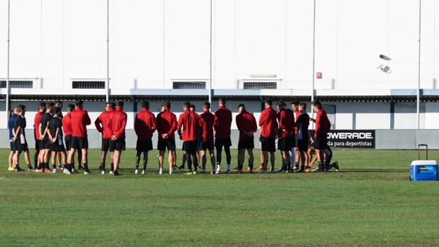 Impagos, el fútbol modesto revive sus días más negros